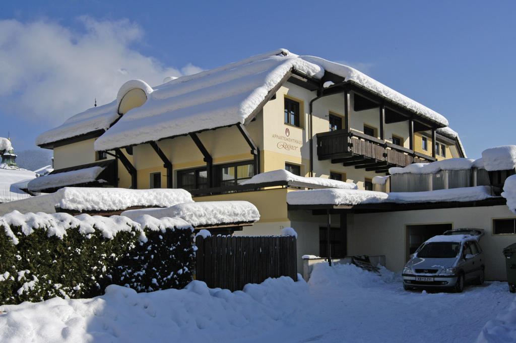 Appartement Café Rainer à St. Johann in Tirol Extérieur photo