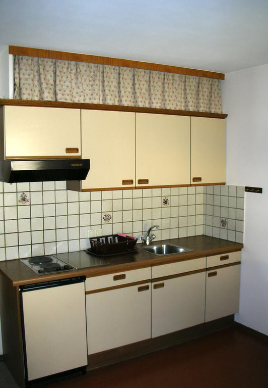 Appartement Café Rainer à St. Johann in Tirol Chambre photo